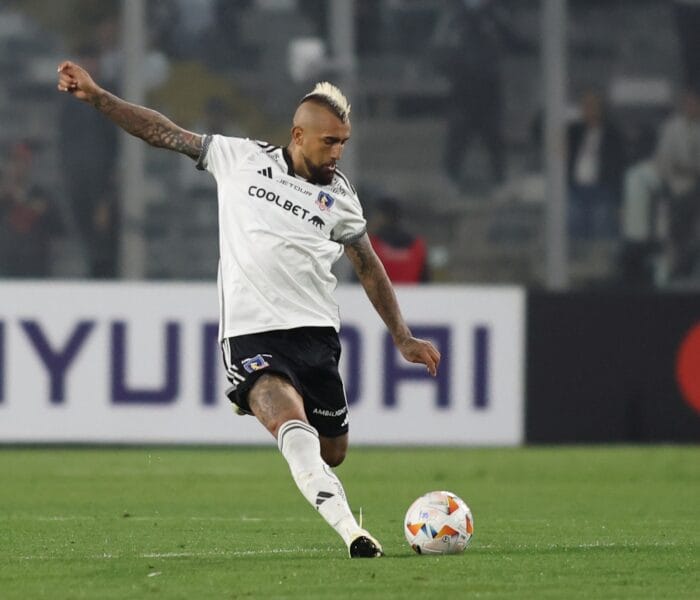 Arturo Vidal queda fuera de los clásicos tras sanción por expulsión ante Audax