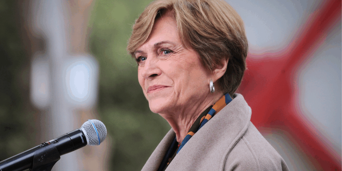 evelyn matthei anuncia querella contra josé antonio kast