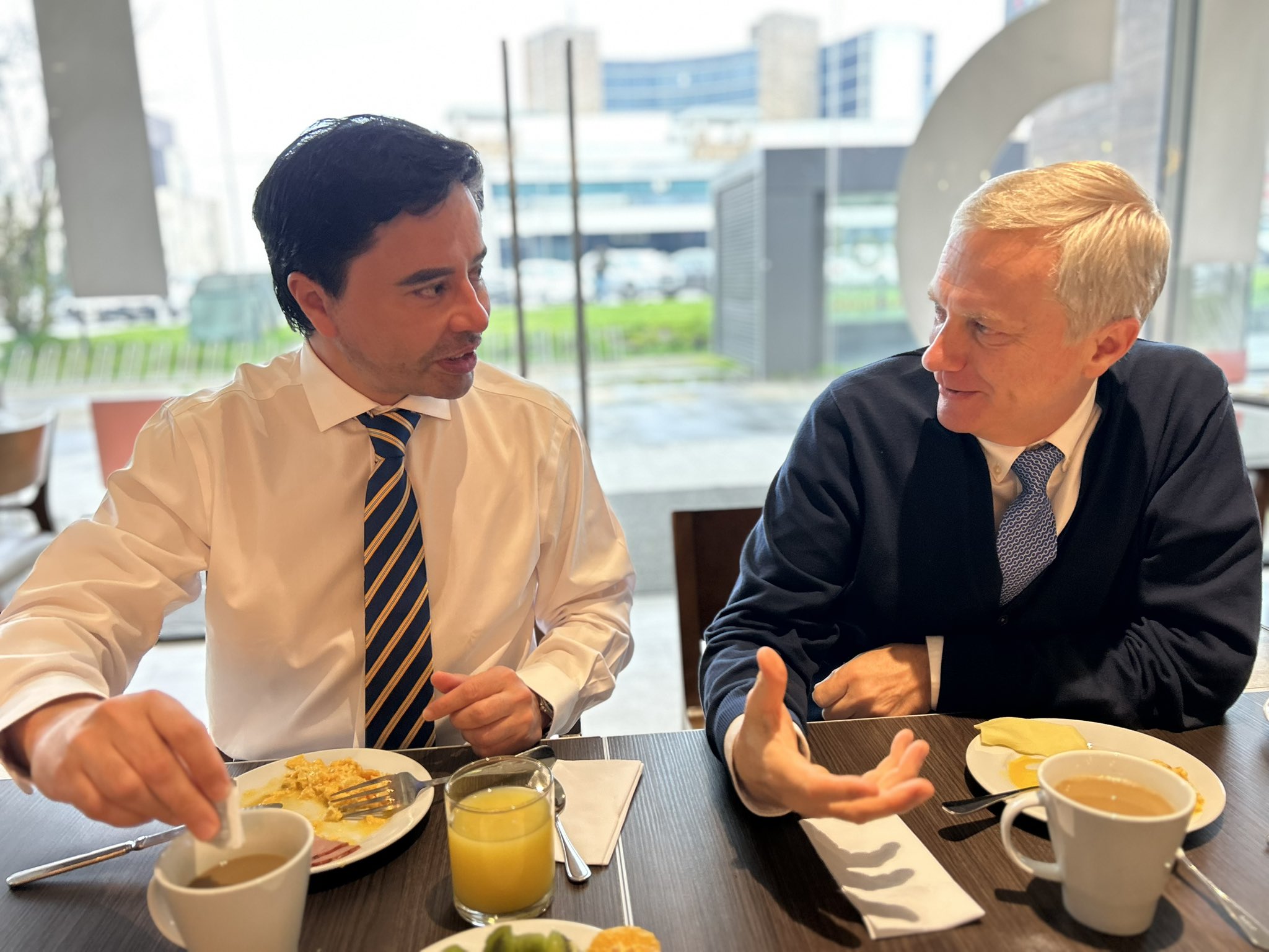 Apoyado por José Antonio Kast: Carter se presenta como candidato a senador en La Araucanía