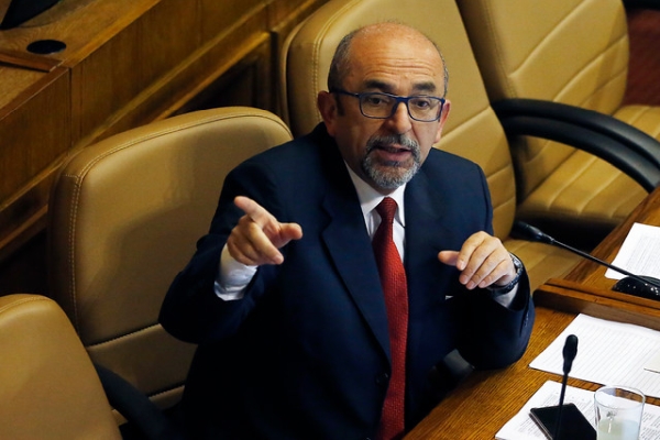 Diputado Leonidas Romero retira proyecto que buscaba eliminar el aborto por violación 