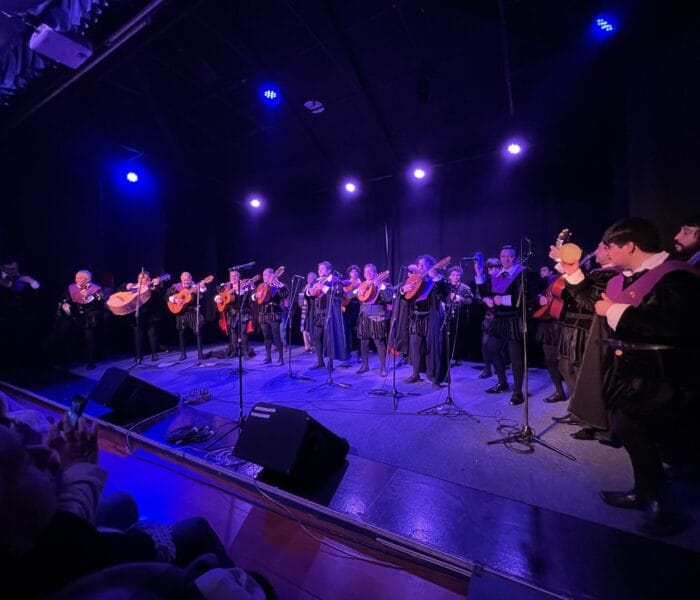 Tuna UFRO celebra 50 años con concierto gratuito en Aula Magna