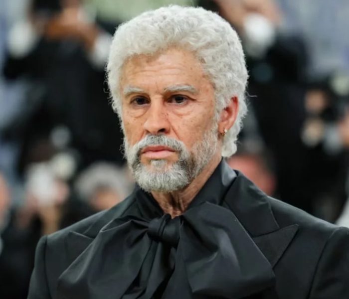 Bad Bunny Met Gala 2026. Anciano.